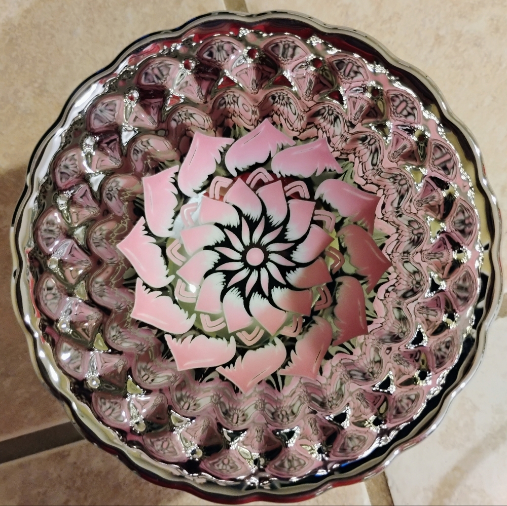 Pink And Silver Lotus Tea cup - Picture 2 of 6